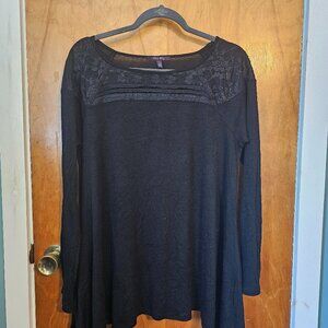Olivia Sky top size large